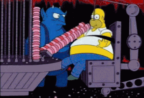 Quando está em casa sozinho, você passa o dia todo comendo tudo o que encontra pela frente, sempre pensando: “Por que eu não consigo parar de comer?!”. | 15 tragédias pelas quais você já passou e sobreviveu se está sempre com fome