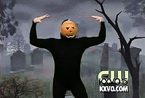 4 Exercises From Gisele’s Trainer That Will Make Your Abs Burn - SELF