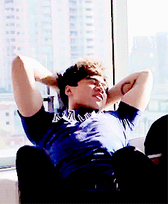 Calum [gif]