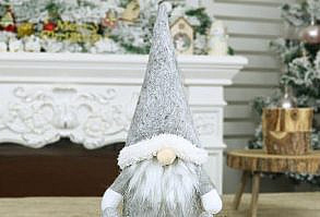 We love Christmas and we like to decorate on this special day. In this holiday season, this Christmas ornament will be perfect for your fireplace, Christmas tree and yard front! Let our family have a happy Christmas. Dolls can be used as decorations for various occasions such as home, office, bedroom, living room, wedding, party, Christmas or other important days, to make your room or party become lively. Christmas dolls, Snowmen, Santa Claus, and elk will help enhance the festive atmosphere. Let's decorate it for our Christmas holiday. Made fr