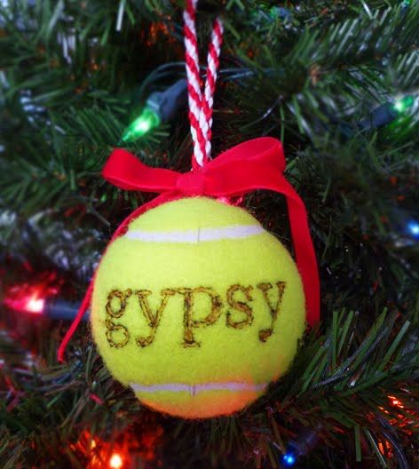 Cute gift idea! Personalized Dog Tennis Ball ornament