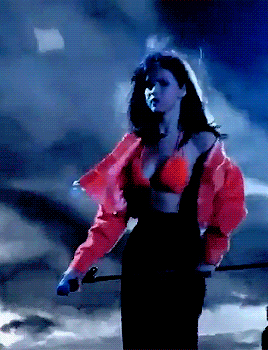 daily selena gomez gifs