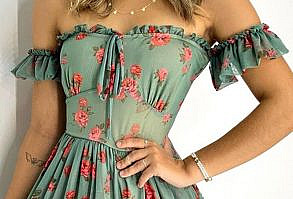 Silhouette: A-LINEOrigin: CN(Origin)Season: Spring/AutumnNeckline: Slash neckSleeve Style: Off the ShoulderDecoration: Edible Tree FungusStyle: CasualDresses Length: Above Knee, MiniMaterial: PolyesterMaterial: SpandexAge: Ages 18-35 Years OldSleeve Length(cm): ShortGender: WOMENWaistline: empirePattern Type: Floral