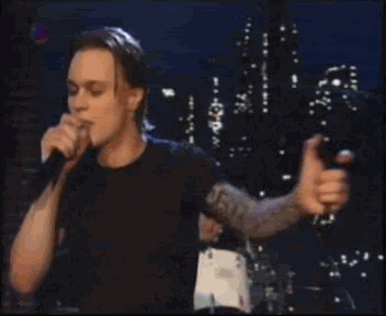 [Obrazek: 311a561c37ba.gif]