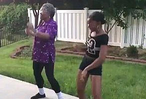 Grandma got those moves 😄😄😄😄😄