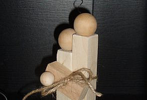 Wood Scrap Mary, Joseph & Baby Jesus, Christmas Crafts (Sorry, no link)