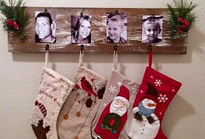 If you don't have a fireplace (or a mantle) you can still hang those stockings this Christmas! I absolutely love this no mantle stocking holder. I might make one even though I have two fireplaces! DIY No Mantle Stocking Holder at The Happy Housewife