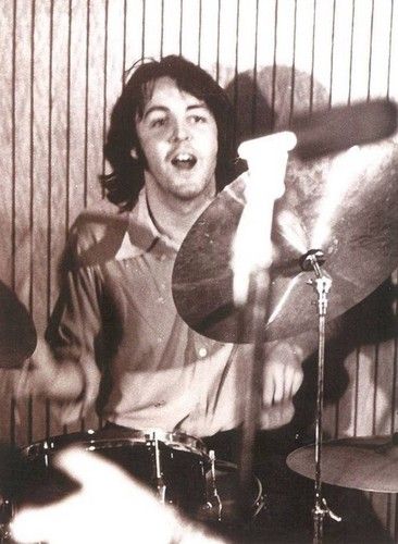 Paul McCartney  - paul-mccartney Photo