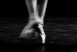 Safir Mila Safkan, şu an olduğu yaşından çok daha ufakken, hayatının … #gençkurgu # Genç Kurgu # amreading # books # wattpad