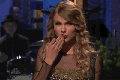 There's A New Taylor Swift Meme Sweeping Tumblr