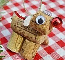 cork ornaments christmas | Homemade Christmas ornament ideas - cork-reindeer | Christmas Ideas