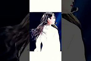 v and jimin reaction to Jennie #Blink_official - YouTube