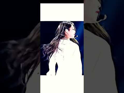 v and jimin reaction to Jennie #Blink_official - YouTube