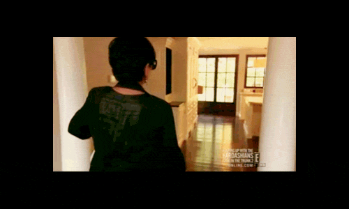 Community Post: 15 GIFs Of Scott Disick Being A Douche