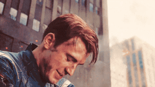 28 Perfect GIFs Of Chris Evans To Get You Through The Day!