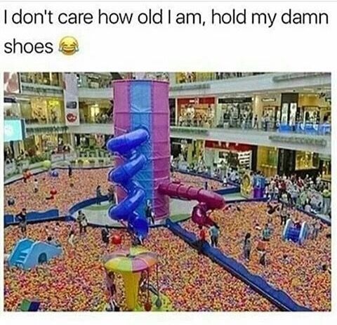 Follow @IRIESHOECLOSET #funny #memes #gifs #sundayfunday