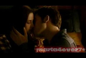 All Edward and Bella Kisses (Twilight to Eclipse) ♥