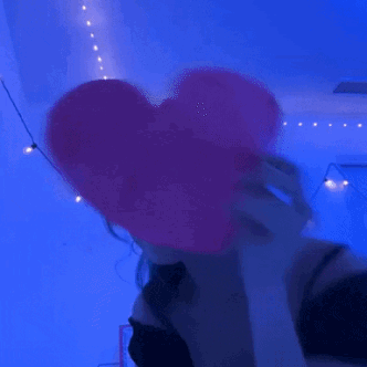 Animated gif about girl in 𝐠𝐢𝐟𝐬 by *•.¸♡ғᴏʀᴇɪɢɴ ♡¸.•*