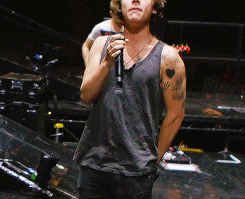 Because of his arms. | 20 Reasons To Be Thankful For The Perfection That Is Harry Styles