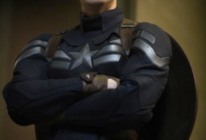 We have reached peak hype for the upcoming Avengers: Endgame movie, however, the film will be somewhat bitter sweet for some, as Avengers: Endgame will likely mark the final bow for many OG Avengers, such as Chris Evan’s Captain America. But before he leaves Chris Evan’s wants one more thing: Captain America’s suit. Read Chris Evan’s comments here.