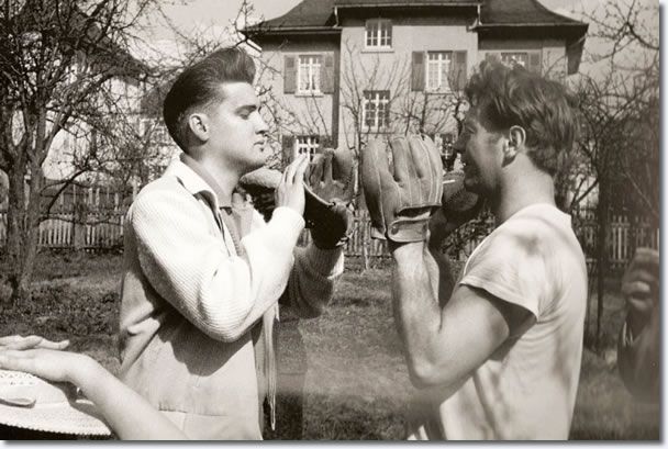 Elvis Presley con Red West