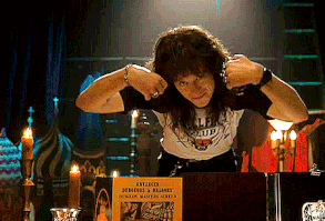 ━━ PYRAMIDS ⋆.࿔ , ─ ❛friends don't lie.❜ 𝐒𝐓𝐑𝐀𝐍𝐆𝐄𝐑 𝐓… #mysterythriller #Mystery / Thriller #amreading #books #wattpa