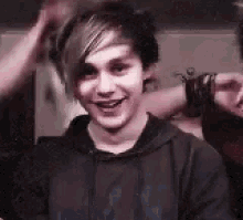 Imagify ze wszystkimi czterema członkami zespołu 5 Seconds Of Summer.… #losowo # Losowo # amreading # books # wattpad