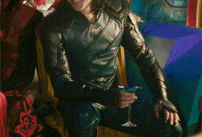 Steve quiere entender de qué hablan todos -incluido Bucky- cuando se … #fanfic # Fanfic # amreading # books # wattpad