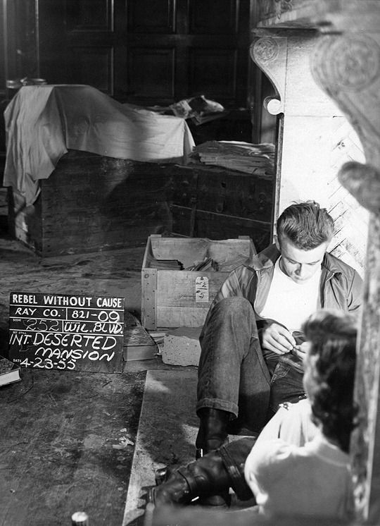 “James Dean and Natalie Wood on the set of Rebel Without a Cause. ”