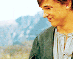 A GIF series of short Narnia imagines/prompts. Feel free to use any o… #fanfiction #Fanfiction #amreading #books #wattpad