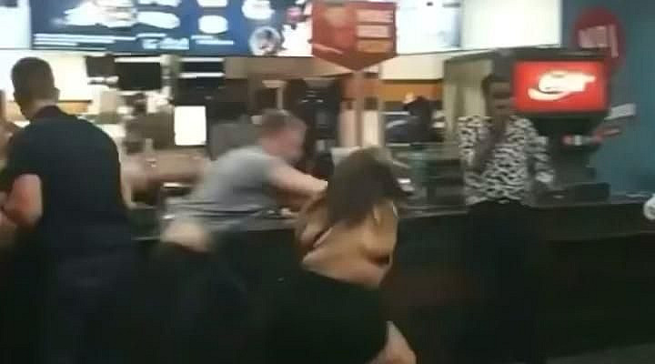 Pin by EeEe on Wichtig [Video] | Funny fights, Instagram funny videos, Instagram funny