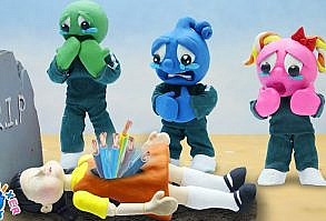 RIP SQUID GAME DOLL | Tiny Plays Red Light Green Light Sad Story | Clay ...