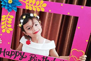 Selfie Photo Frame For Birthday Party,birthday selfie frame ideas,how to make photo frame party prop,