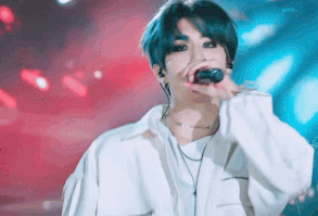 Stray Kids Han Jisung GIF - StrayKids HanJisung Sing - Discover & Share GIFs