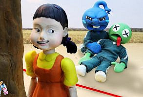 TINY! END ALL PAINS IN SQUID GAME - Red Light Green Light Gameplay Situa...