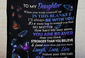 The fleece blanket features a lightweight, pill-free microfiber fleece that is not only supremely soft, but warm and cozy.