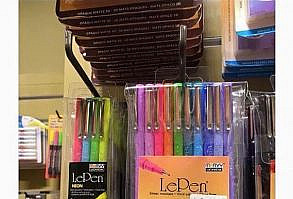 Un livre où je vais mettre des trucs droles qui viennent d'internet. … #aléatoire # Aléatoire # amreading # books # wattpad