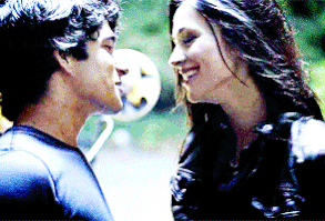 allison argent murio dando la vida por sus amigos. y sus ultimas pala… #detodo # De Todo # amreading # books # wattpad