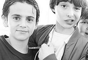 fotos, gifs y fanarts, todos los créditos a sus creadores. enjoy ♡ … #detodo # De Todo # amreading # books # wattpad