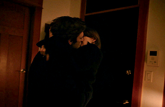 sebastian stan (derogatory) : timothyolyphant: FRESH (2022) dir. Mimi Cave