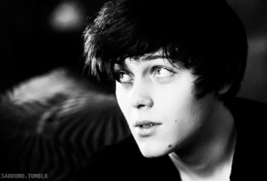 ¡Pasen! Y pidan sus gifs del zodiaco.  Publicado: 4/01/16  Terminado:… #detodo # De Todo # amreading # books # wattpad