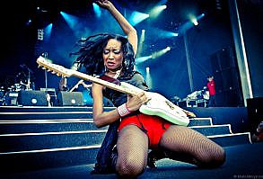 Malina Moye | Rock & Roll Baby’: Guitarist Malina Moye Brings Hendrix Influence ...