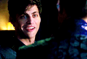 Él tiene toda su vida planeada; continuar sus estudios en la universi… #fanfic # Fanfic # amreading # books # wattpad