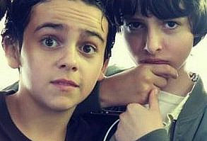 fotos, gifs y fanarts, todos los créditos a sus creadores. enjoy ♡ … #detodo # De Todo # amreading # books # wattpad