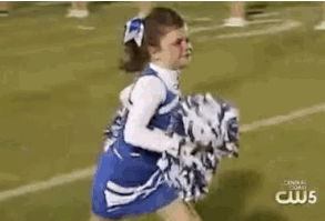 This soldier surprising his daughter at a football match. | 22 GIFs That Prove The World Is Not Such A Bad Place