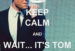 #wattpad #de-todo Imágenes, Gifs y casualmente memes sobre una hermosa persona llamada Tom Hiddleston. Si quieres apreciar la belleza, este es tu lugar :) Nota: Quiero aclarar que ninguna imagen me pertenece, son de sus respectivos fotógrafos, autores, entre otros.