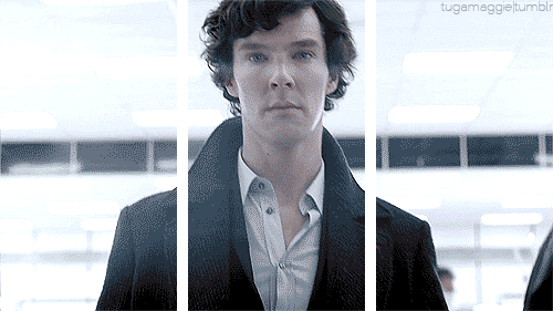 Gif. he's popping through the frame!