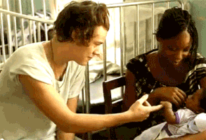 No tengo palabras para describir esto, Haz es encantador, ayuda mucho a los demás me encanta esto, que puedan salvar a muchos niños!😭💘