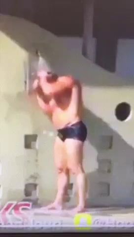 I can't help it but this is some funny ass shit!! - 9GAG