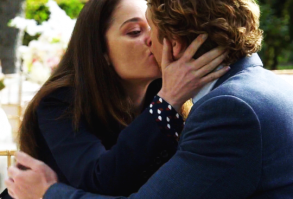 Lisbon et Jane finally in love....aaaaw